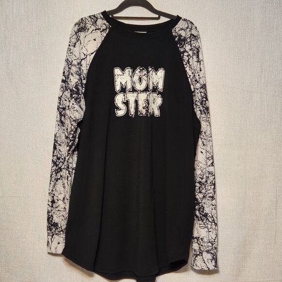 Lularoe Momster Raglan Randy Black w White Long Sleeves Splatter Pattern - Picture 1 of 7